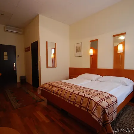 Continental Hotel-pension 4*