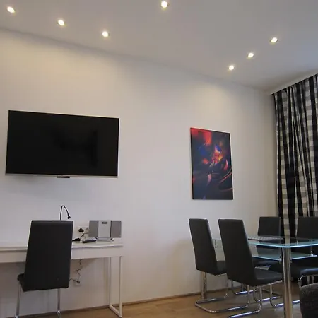 Naehe Zentrum Apartament