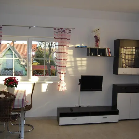 Florian Apartment