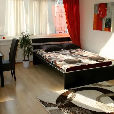 Apartment Center *
