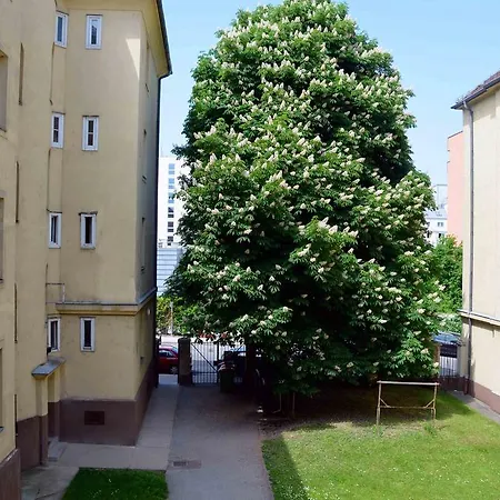 Apartment Flatprovider - Very Nice