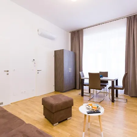 Apartment Negerle 1020 *