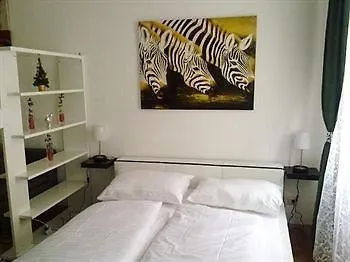 Hotel Checkvienna - Siebenbrunnengasse Viena