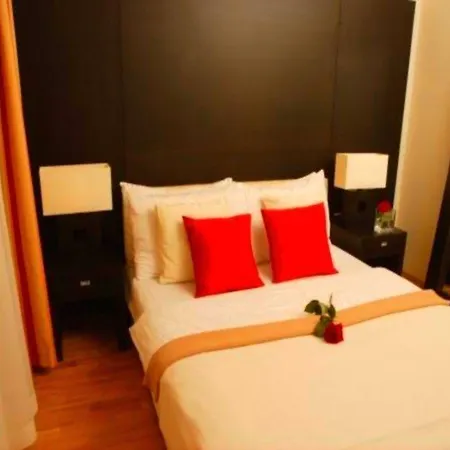 Aparthotel The Levante Rathaus