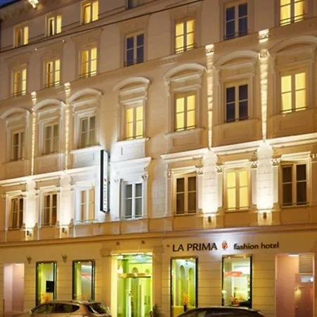 Fortyplusone - Newly Renovated!