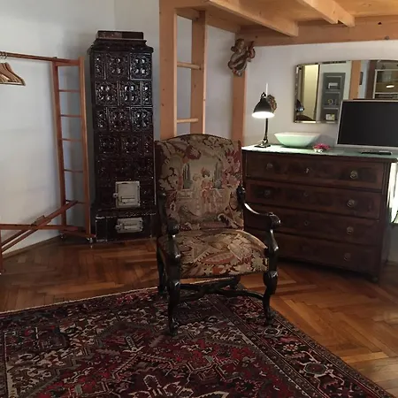 Apartment Altwien
