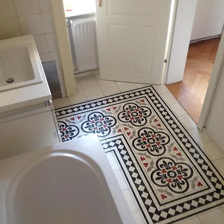 Apartment Big Vintage Style Flat Near Schonbrunn *