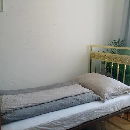 Big Vintage Style Flat Near Schonbrunn * Vienna