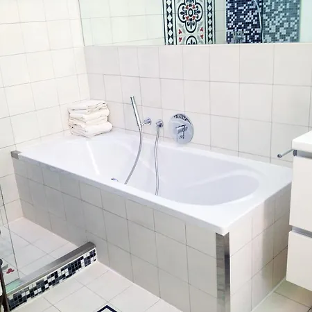 Apartment Big Vintage Style Flat Near Schonbrunn Vienna