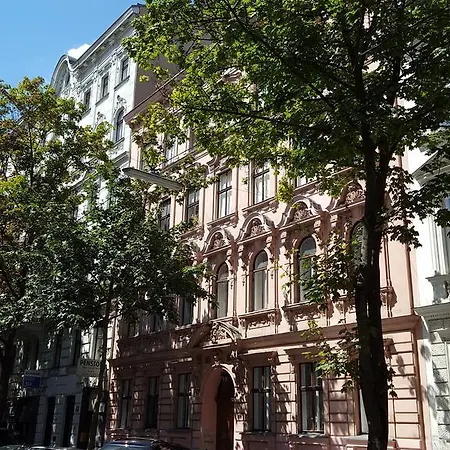 Sobieski City Apartment
