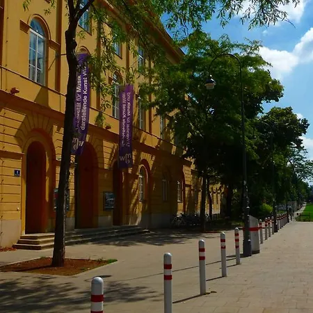 Premium Beim Belvedere Apartment