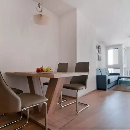 Cosy In Perfect Location Daire *