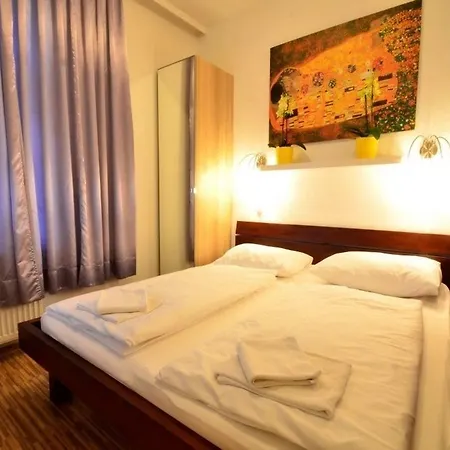 Aparthotel Ajo Messe - Contactless Check In