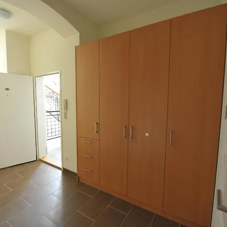 Apartment Debo