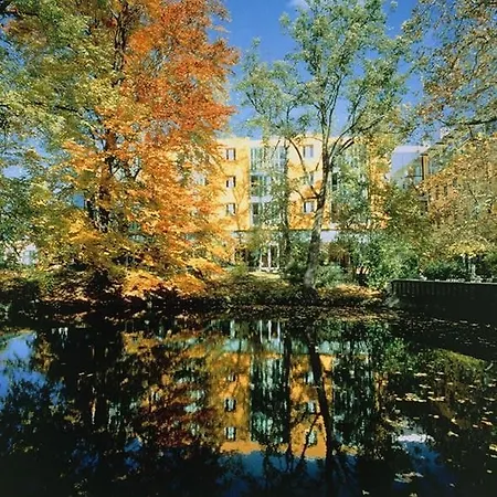 Gartenhotel Altmannsdorf 4*