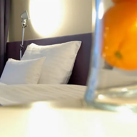 Plaza Gasometer Otel 4*