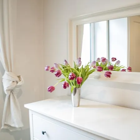 Urban Flats Danube Apartment Vienna