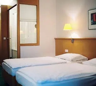 Gartenhotel Altmannsdorf Hotel