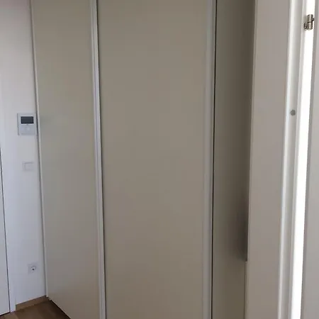 Hauptbahnhof 4 Apartment *