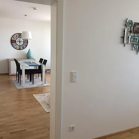 Hauptbahnhof 4 Apartment Vienna