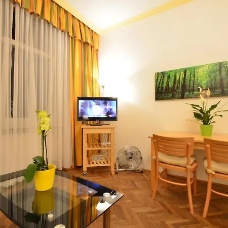 Aparthotel Ajo Messe - Contactless Check In