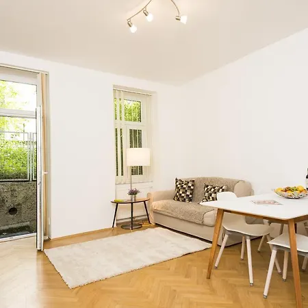 Chillout Lounge Satzberg Apartment Vienna