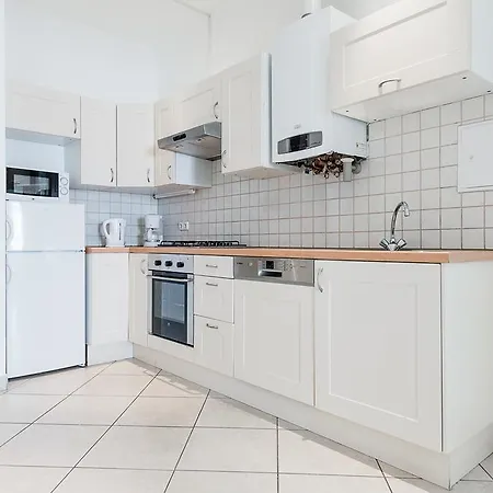 Bell Apartment