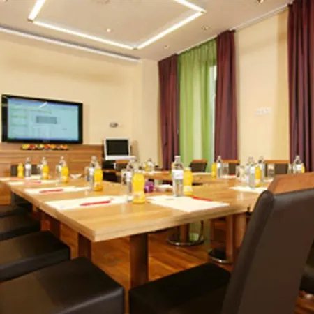 Hotel Boutique Am Stephansplatz 4*