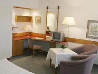 Hotel Ekazent Schoenbrunn 3*