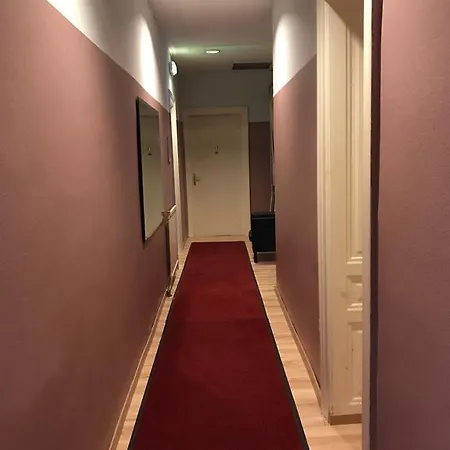 Hotel-pension Astra 2* Vienna
