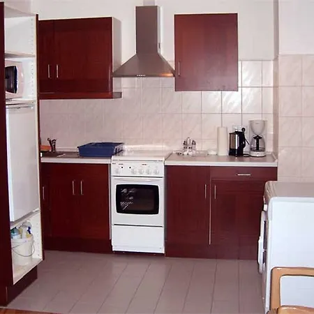 Continental Hotel-pension 4*