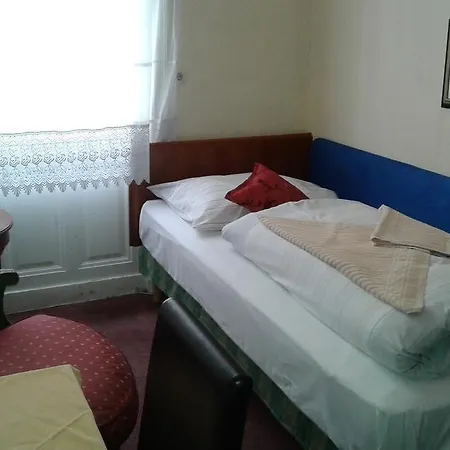 Adria Guest house 3*