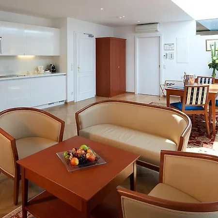 Ambassador 5* Wien