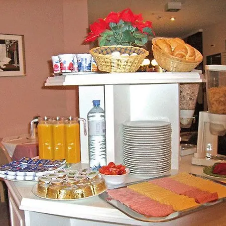 Continental Hotel-pension 4* Wien