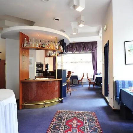 The Weekend 4*