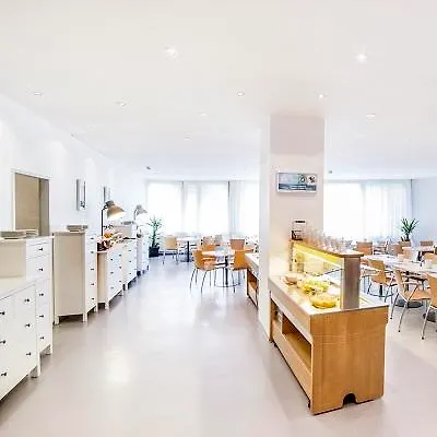 Allyouneed Vienna4 Hotel Viena