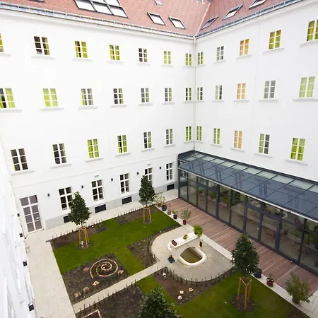 Mynext - Johannesgasse Aparthotel 3*
