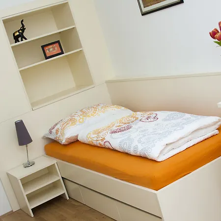 Mynext - Johannesgasse 3* Vídeň