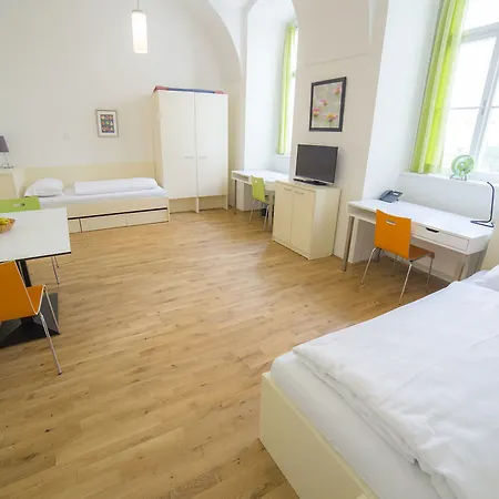 Mynext - Johannesgasse 3* Vídeň