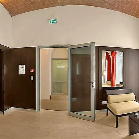 The Levante Rathaus 4*
