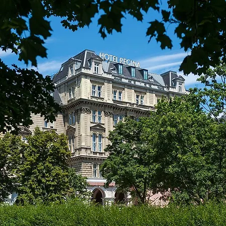 Hotel Regina 4*