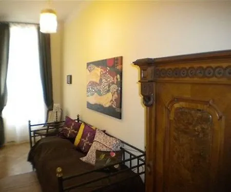 Hermine Apartment *