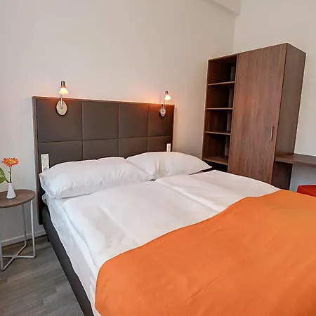 Bianca 3*