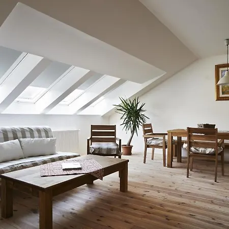 Apartment Townhouse Vienna