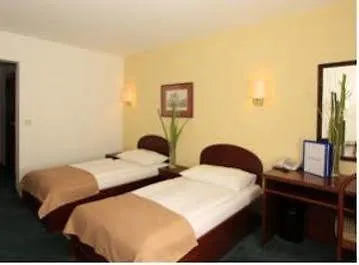 Calmo Hotel Vienna