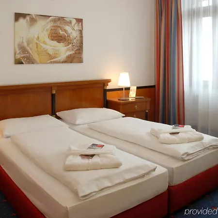 Austria Trend Favorita Hotel