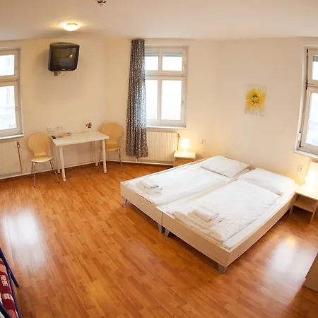 Hostel A&o Stadthalle *