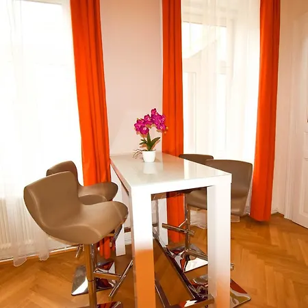 Premium Maria Theresia I Wien