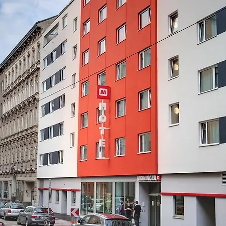Meininger Downtown Franz 3* Viena