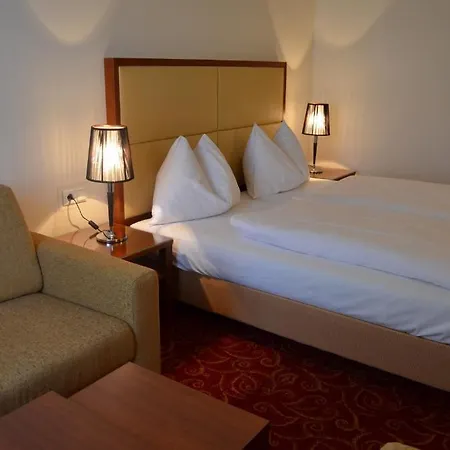 Jaeger - Family Tradition Since 1911 Hotel